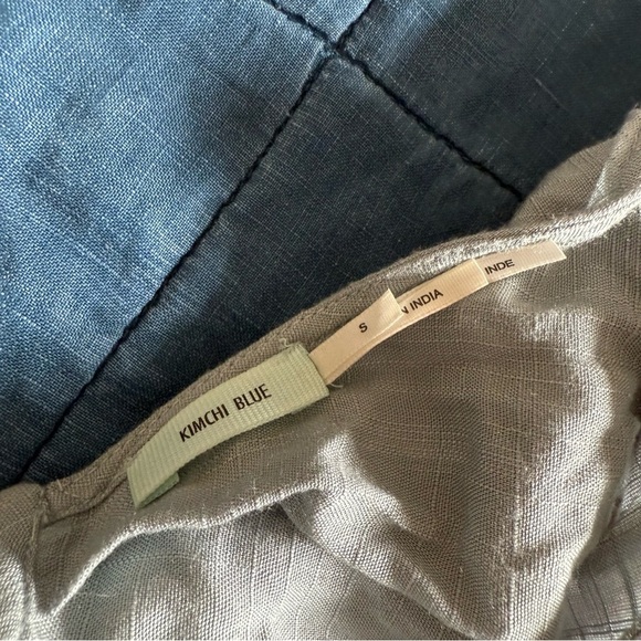 Urban Outfitters Kimchi Blue Embroidered Tank Top Size Small - Picture 9 of 9